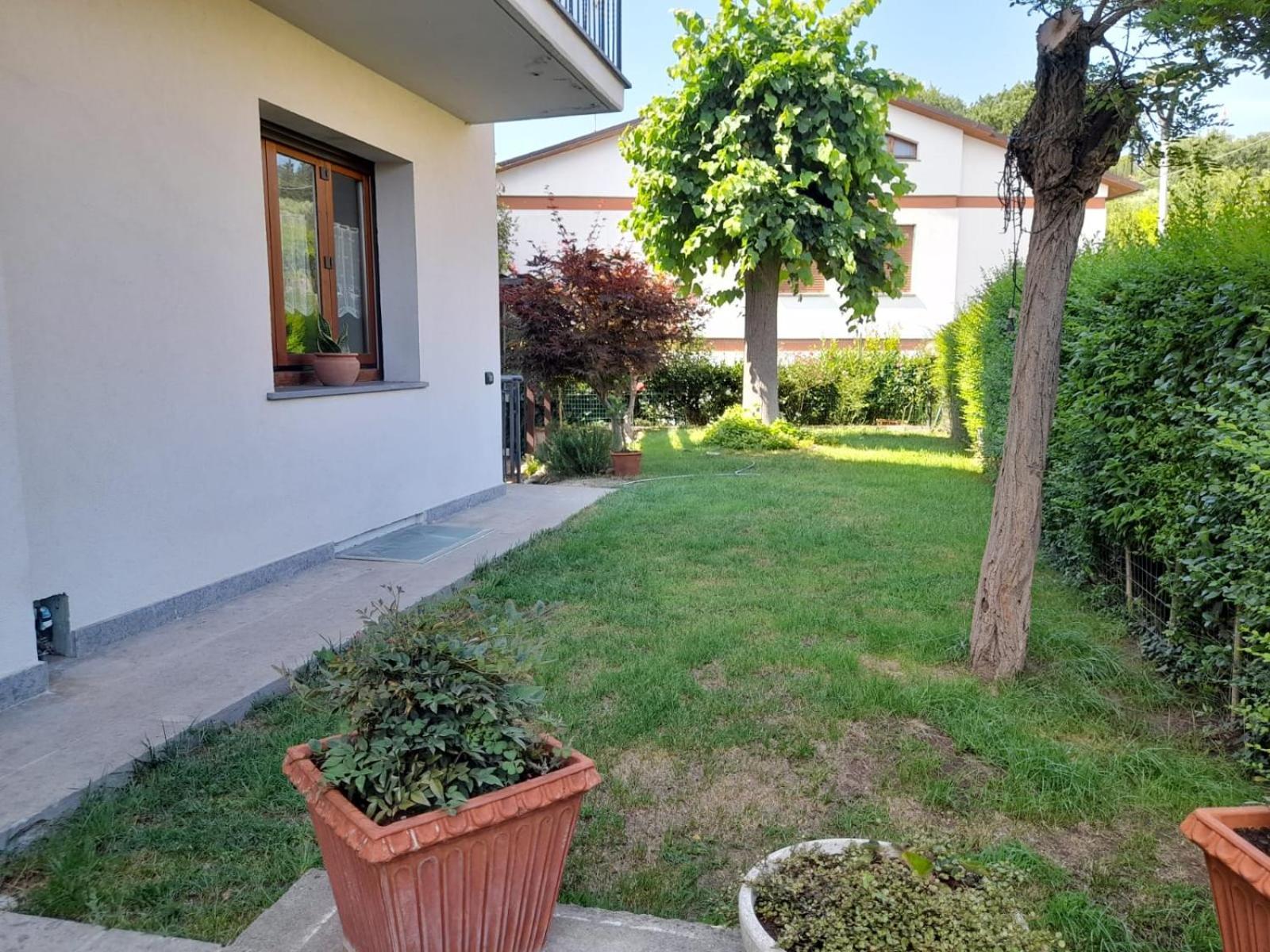 Casa Palombara - Baschi Lägenhet Exteriör bild